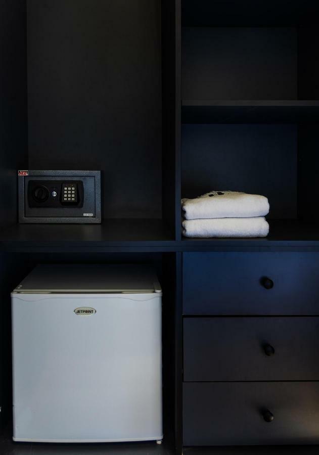 Kalvin Boutique Hotel By Levinsky Market Tel-Aviv 외부 사진